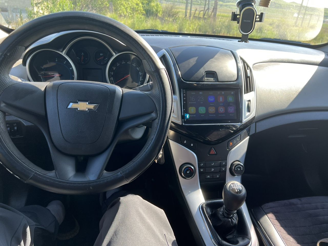 Chevrolet Cruze: фото владельца