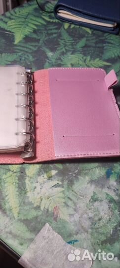 Блокнот с кольцевым механизмом