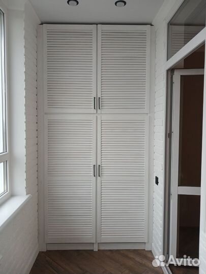 Встроенный шкаф на балкон, люджию и другое