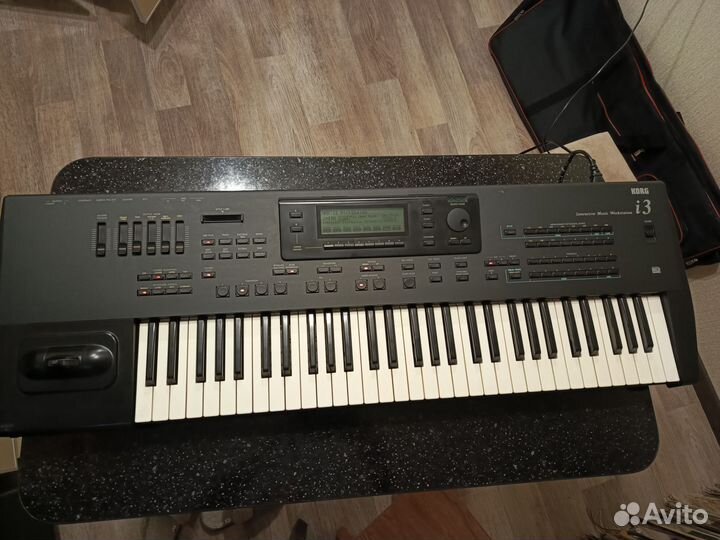 Синтезатор korg i3