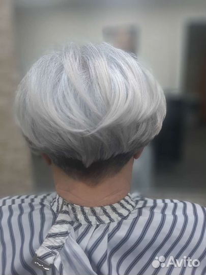 Парикмахер-колорист