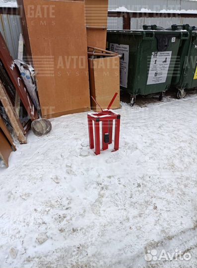 Автоматический шлагбаум