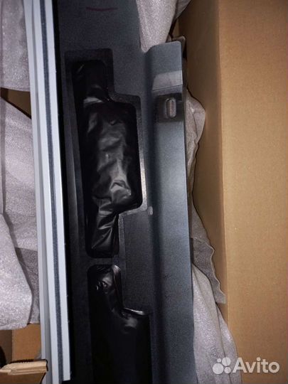 Боковая накладка на порог левая Порше Макан ориг