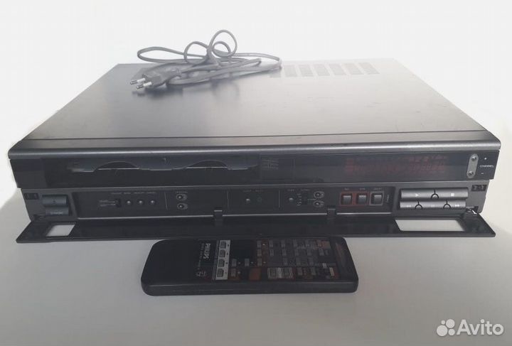 Видеомагнитофоны Philips VR6349 и Orson OV-9000