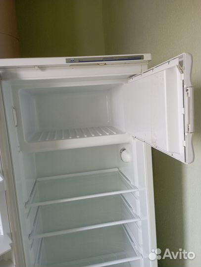 Продам холодильник рабочий