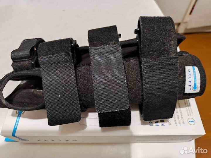 Ортез на лучезапястный сустав правый