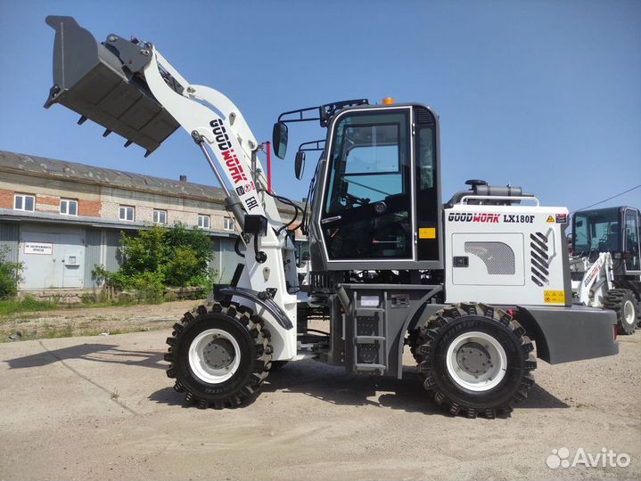 Фронтальный погрузчик GoodWork LX180F, 2023