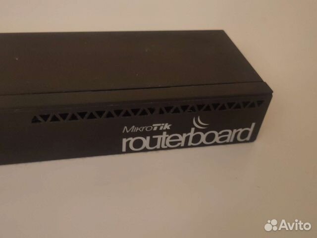 Маршрутизатор Mikeotik RouterBoard RB2011iL-RM