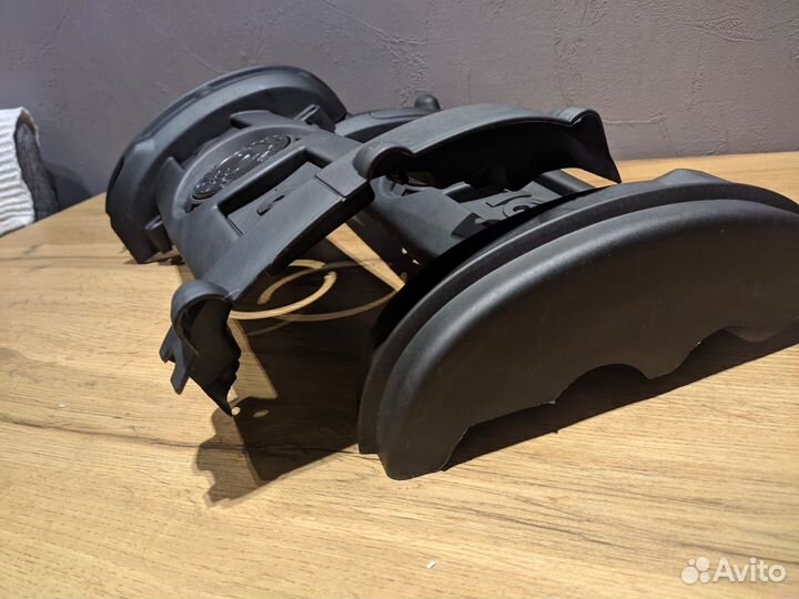 Крышка двигателя Skoda Fabia / Roomster