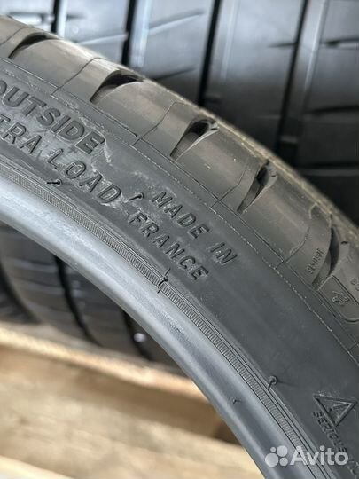 Michelin Pilot Sport 4 S 245/30 R20 и 305/30 R20 90Y