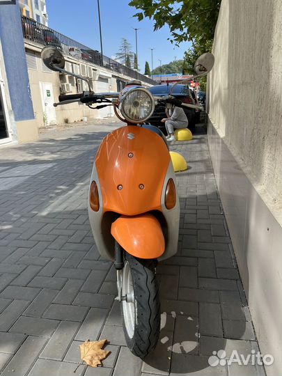 Suzuki lets 4 pallet