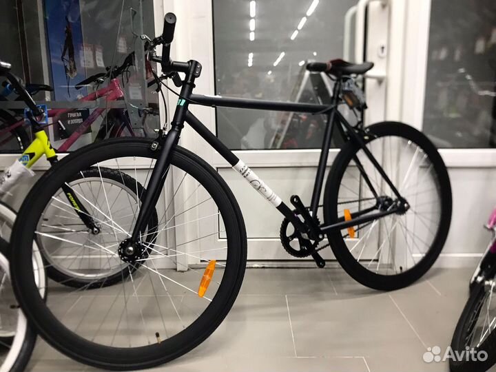 Велосипед дорожный взрослый 28 колеса фикс