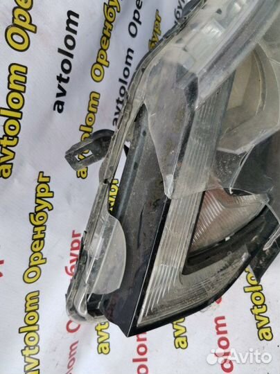 Фара левая Nissan Qashqai J11