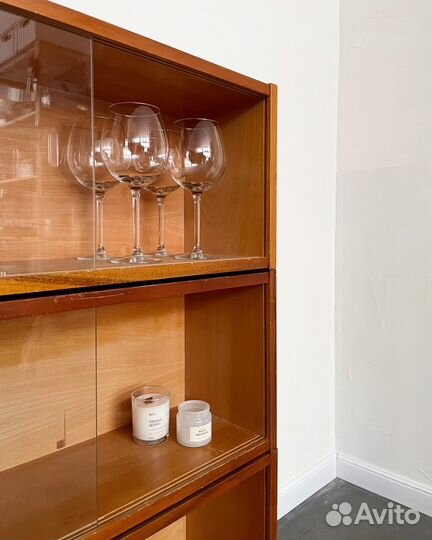 Шкаф витрина винтаж Чехословакия