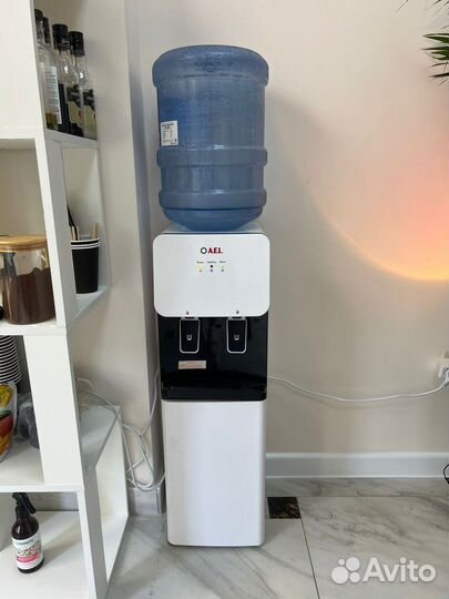 Кулер для воды