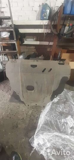 Защита двигателя volvo s40