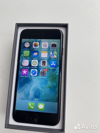iPhone 8 64 гб
