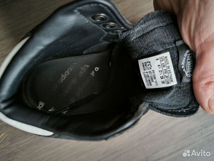 Кроссовки сникерсы Adidas р36