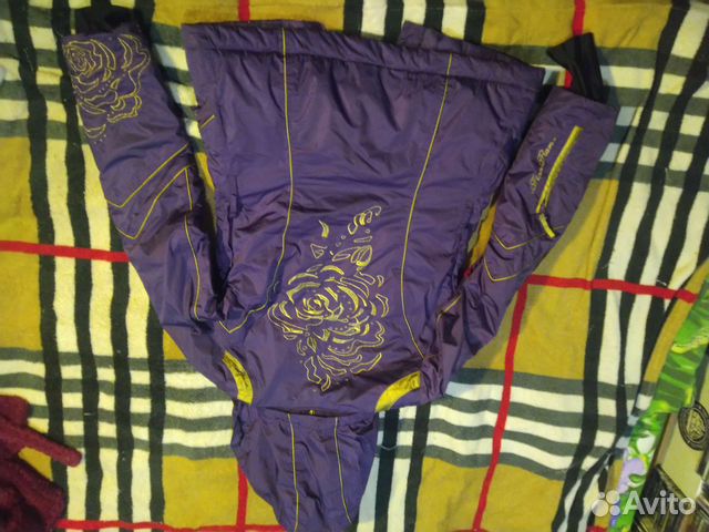 Женская спортивная куртка