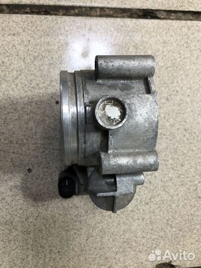 Дроссельная заслонка Audi A6 C6 3.2 BYU