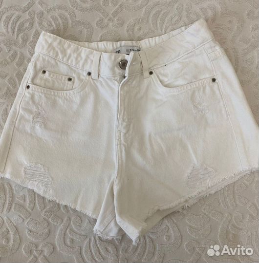 Джинсовые шорты