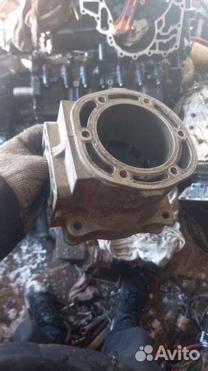 Для гидроцикла цилиндр gp1300r