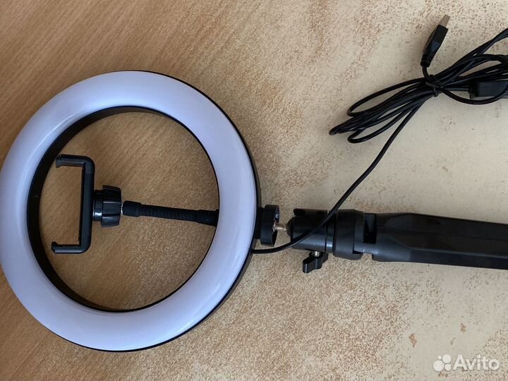 Кольцевая лампа со штативом 42 см