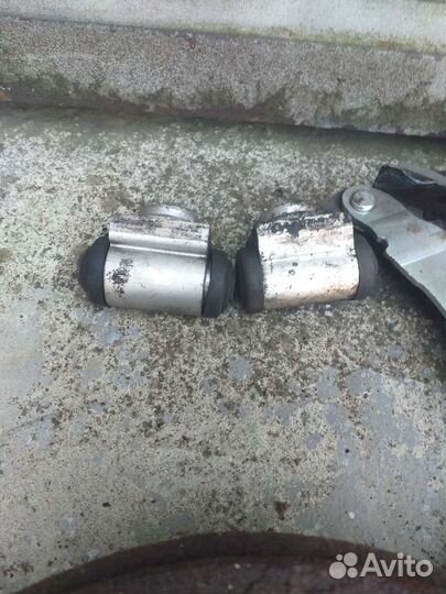 Ларгус зад тормозной барабан