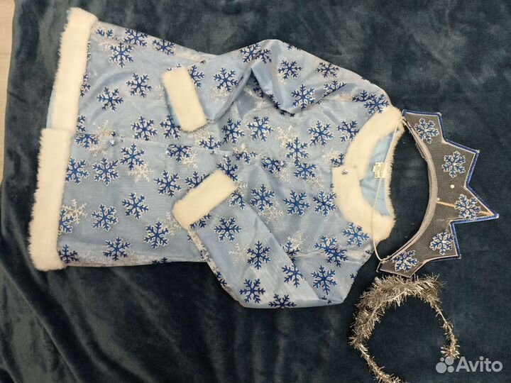 Костюм снегурочки или снежинки