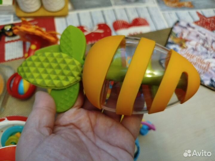 Развивающие игрушки для малышей