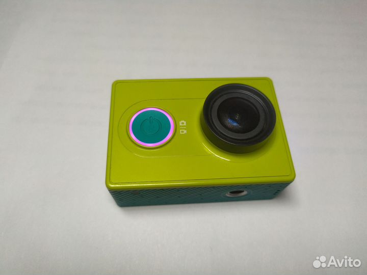 Экшн камера xiaomi yi