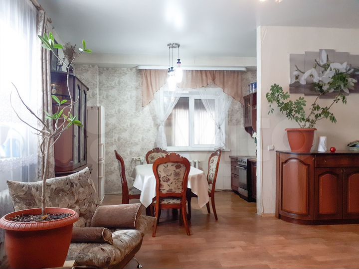 4-к. квартира, 93,3 м², 1/5 эт.