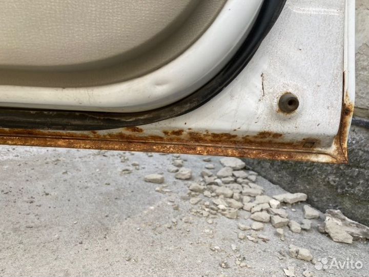 Дверь передняя правая Lifan Smily 1.3 2011