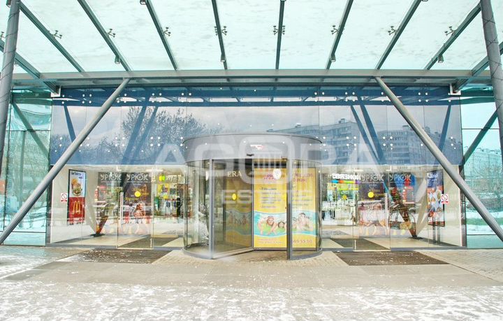 39 м2/Аренда торгового помещения в ТЦ