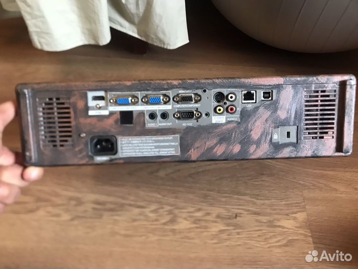 Ламповый Проектор Sharp PG-D3750W + Экран