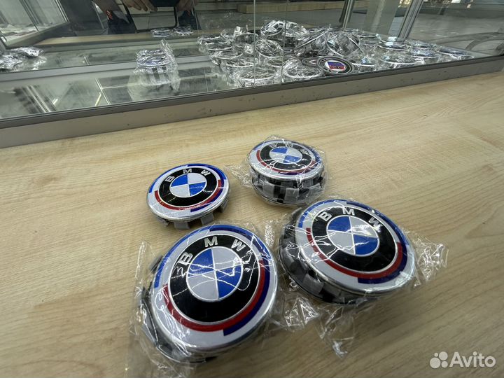 Заглушки юбилейные BMW бмв в оригинальные диски