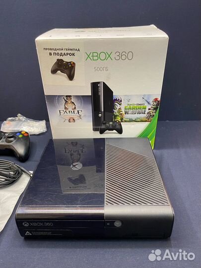 Xbox 360 полный комплект с гарантией