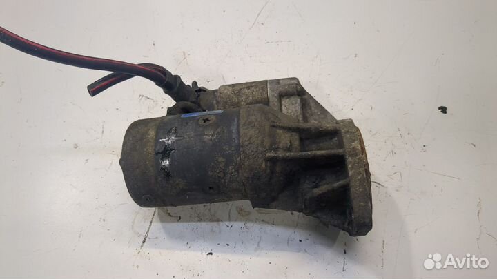 Стартер Isuzu Trooper, 1993