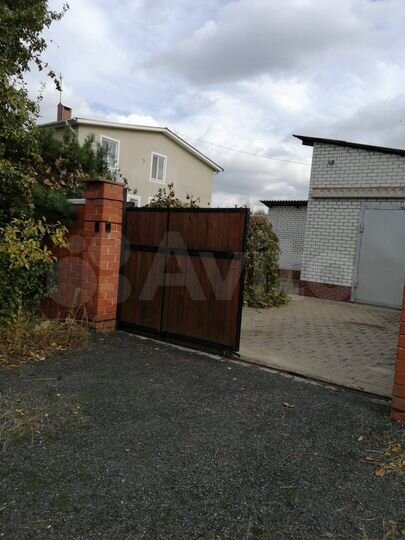 Дом 190 м² на участке 15 сот.