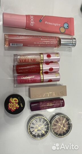 Декоративная косметика б/у