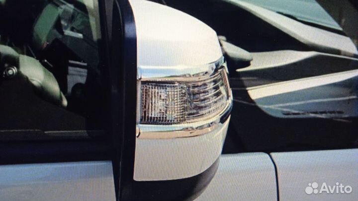 Хром тюнинг для зеркала Honda Stepwgn