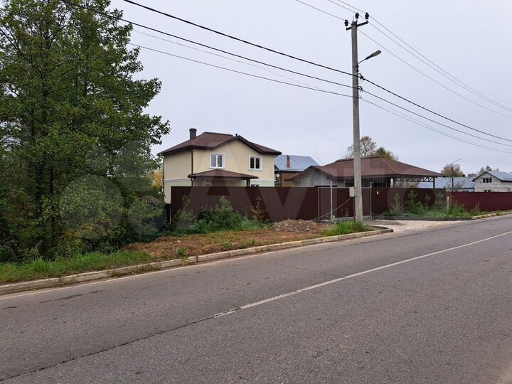 Дом 180 м² на участке 10 сот.