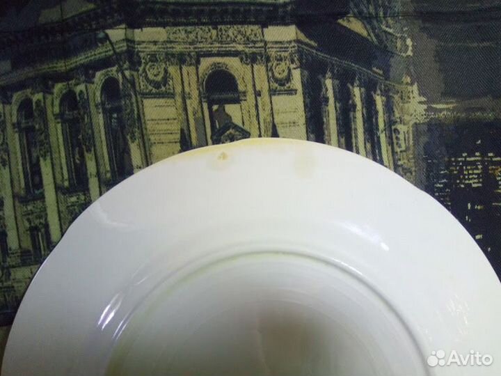 Антикварные тарелки
