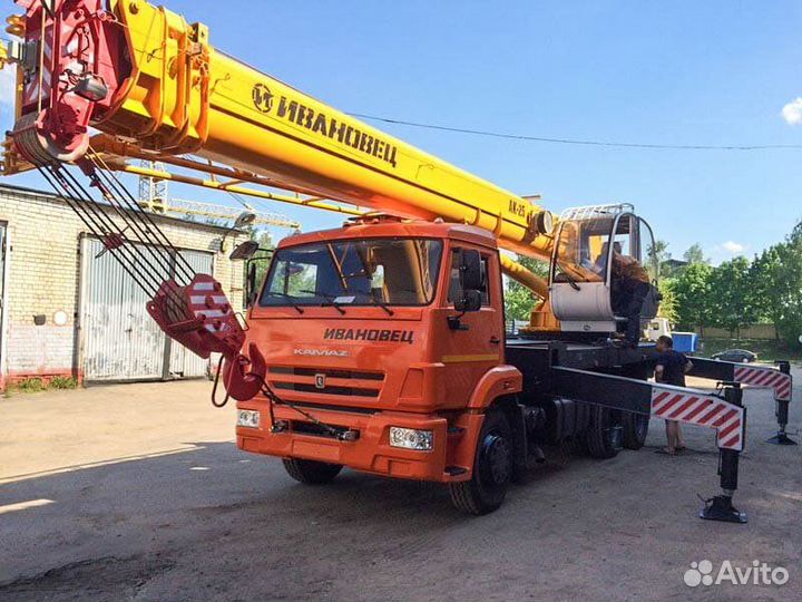 Водитель автокрана Вахта