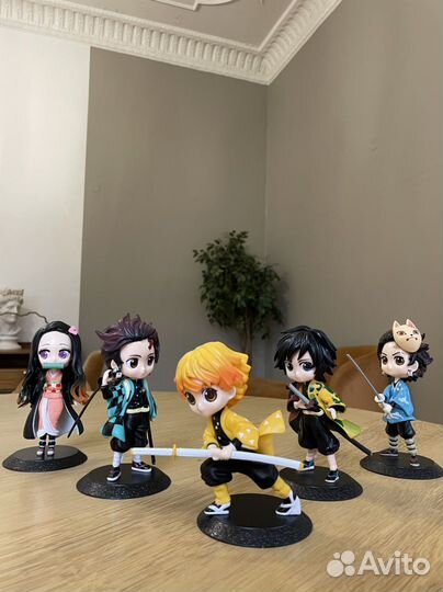 Аниме фигурки клинок рассекающий демонов