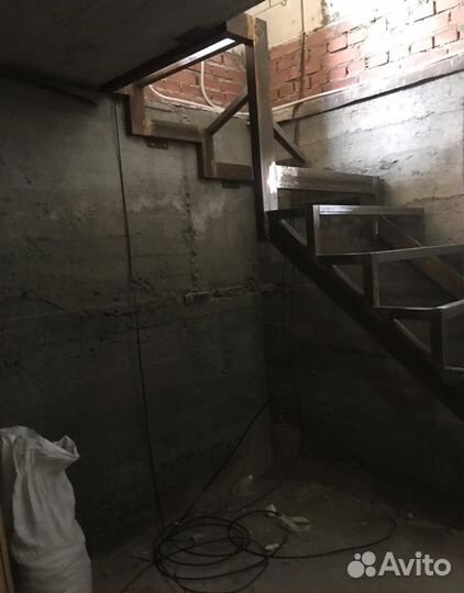 Лестница металлическая для дома и дачи