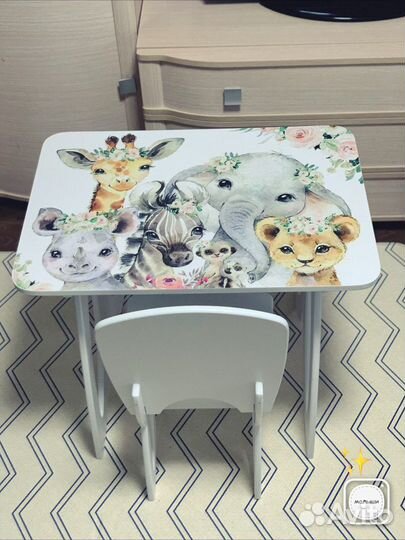 Детский стол и стул новый из дерева