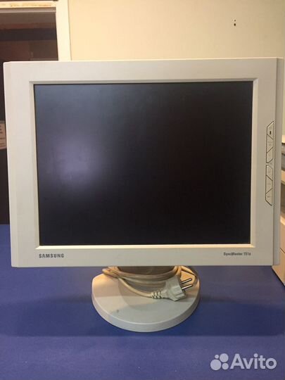 Монитор samsung