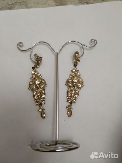 Серьги бижутерия