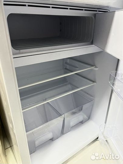 Холодильник бирюса 8